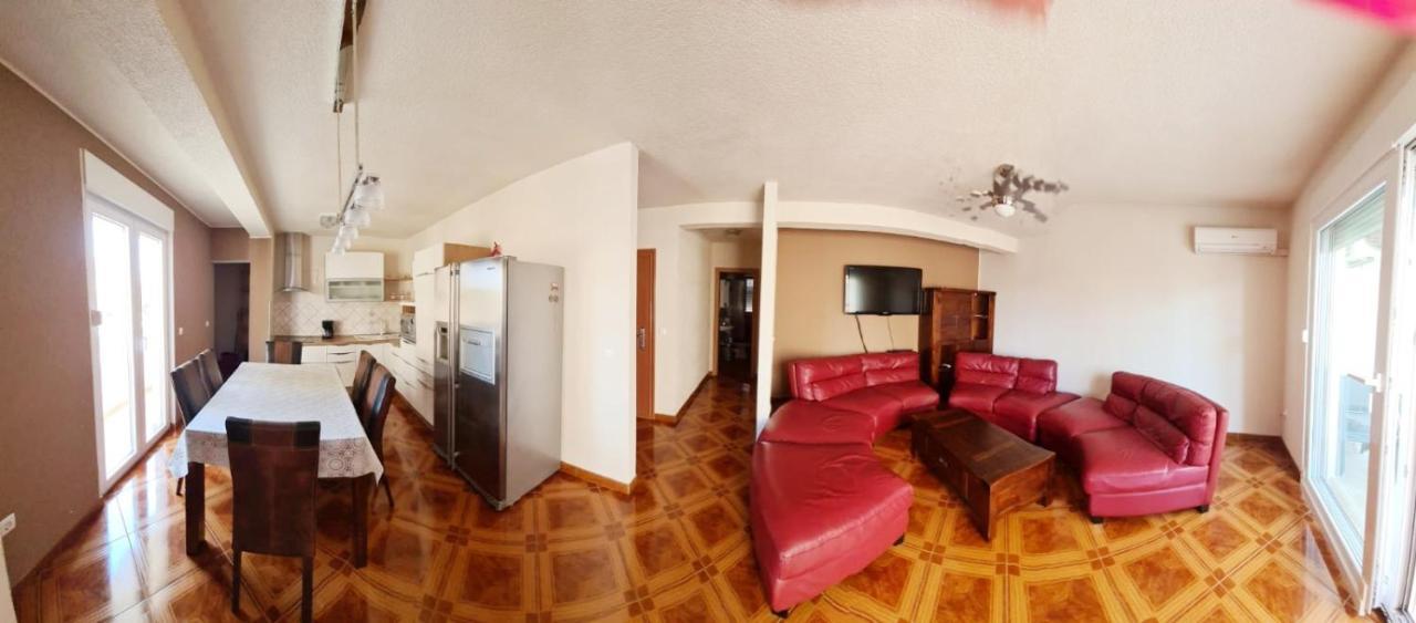 Apartments Naomi And Marsel Trogir Ngoại thất bức ảnh