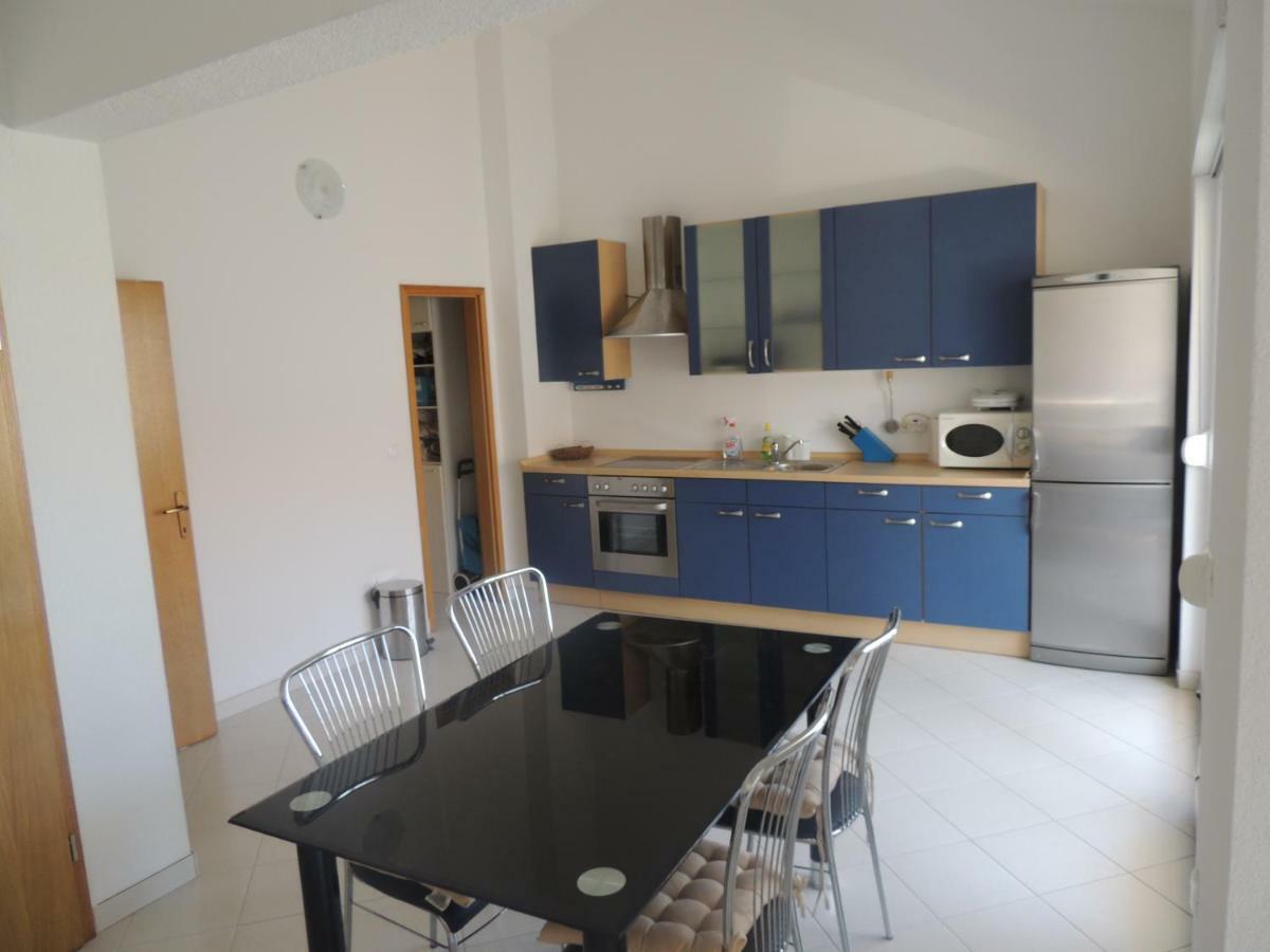 Apartments Naomi And Marsel Trogir Ngoại thất bức ảnh