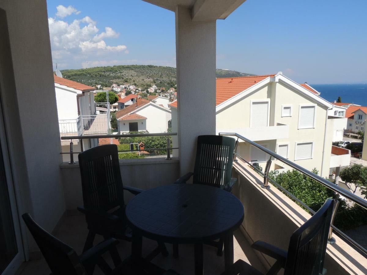 Apartments Naomi And Marsel Trogir Ngoại thất bức ảnh